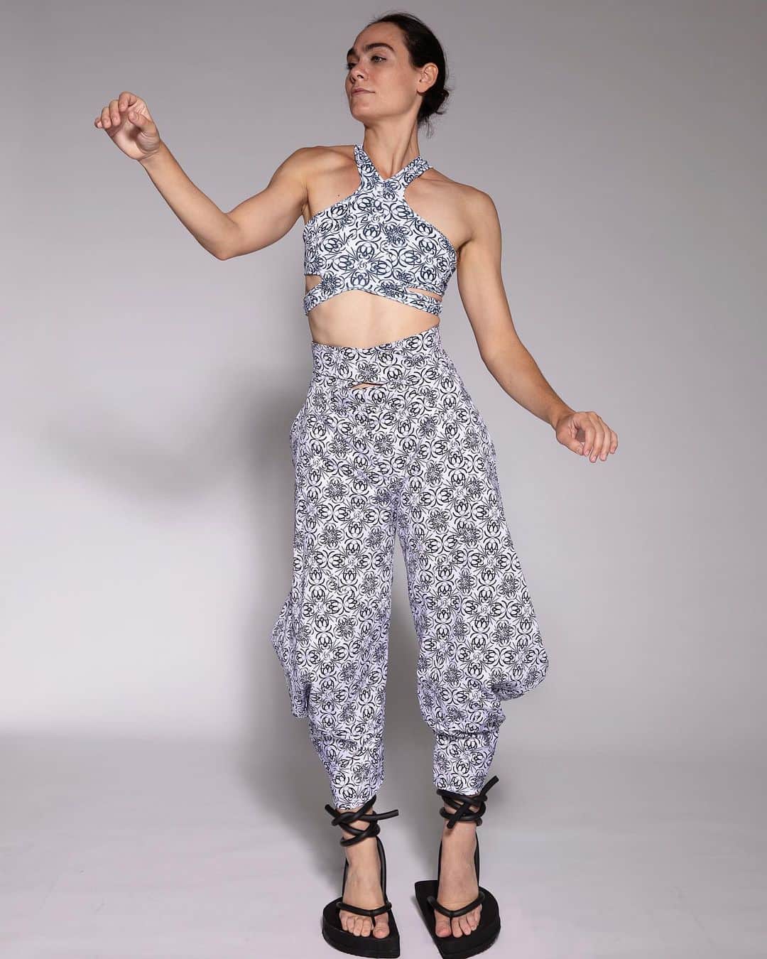 スリーアズフォーのインスタグラム：「Featuring @halapepper in threeASFOUR Logo print Now available for pre order on our web shop ! Print in collaboration with @mimakiusa @mimakiusa_textile @autumnbeckens photographer @qqhuangg」