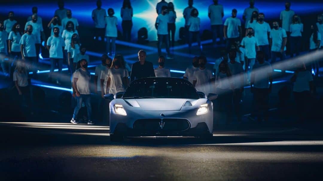 Maserati Japan | マセラティ ジャパンのインスタグラム：「When the only way forward is imagination, let’s dream bigger. Best wishes from #Maserati.」