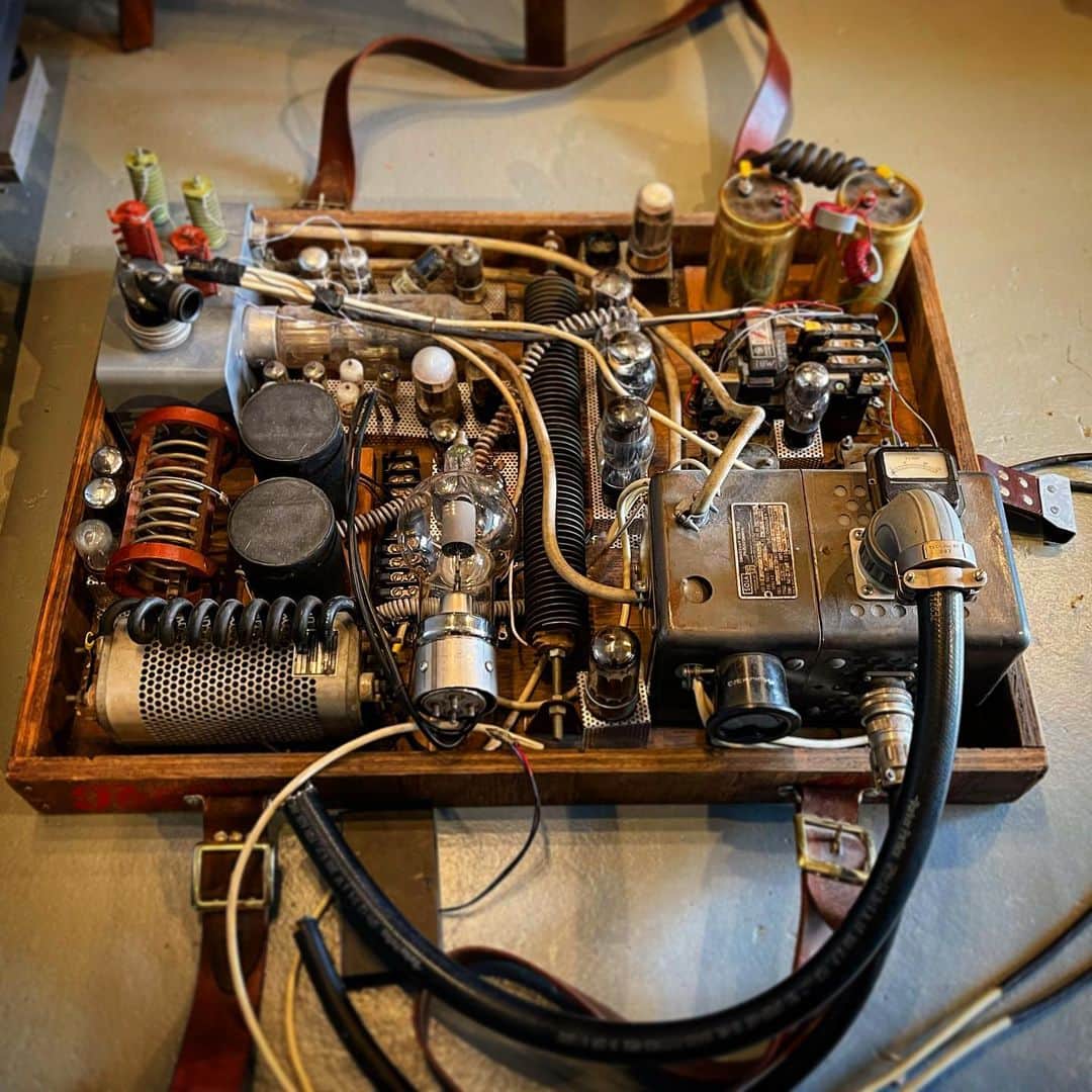 のインスタグラム：「Christmas gift to myself. Anyone guess what it is? “Unbelievable, that this little piece of junk could be such a big problem.”」