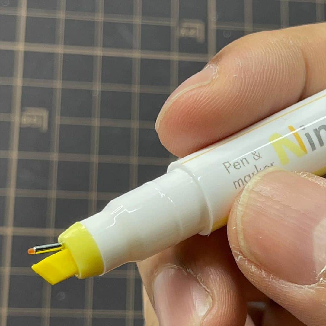 高畑正幸のインスタグラム：「な、なんだこのペン先?!　ひとつのペン先にミリペンとラインマーカー！【文具のとびら】#360【文具王の文房具解説】サンスター文具「Ninipie ニニピー」 https://youtu.be/YU5zy2tcT5Y」