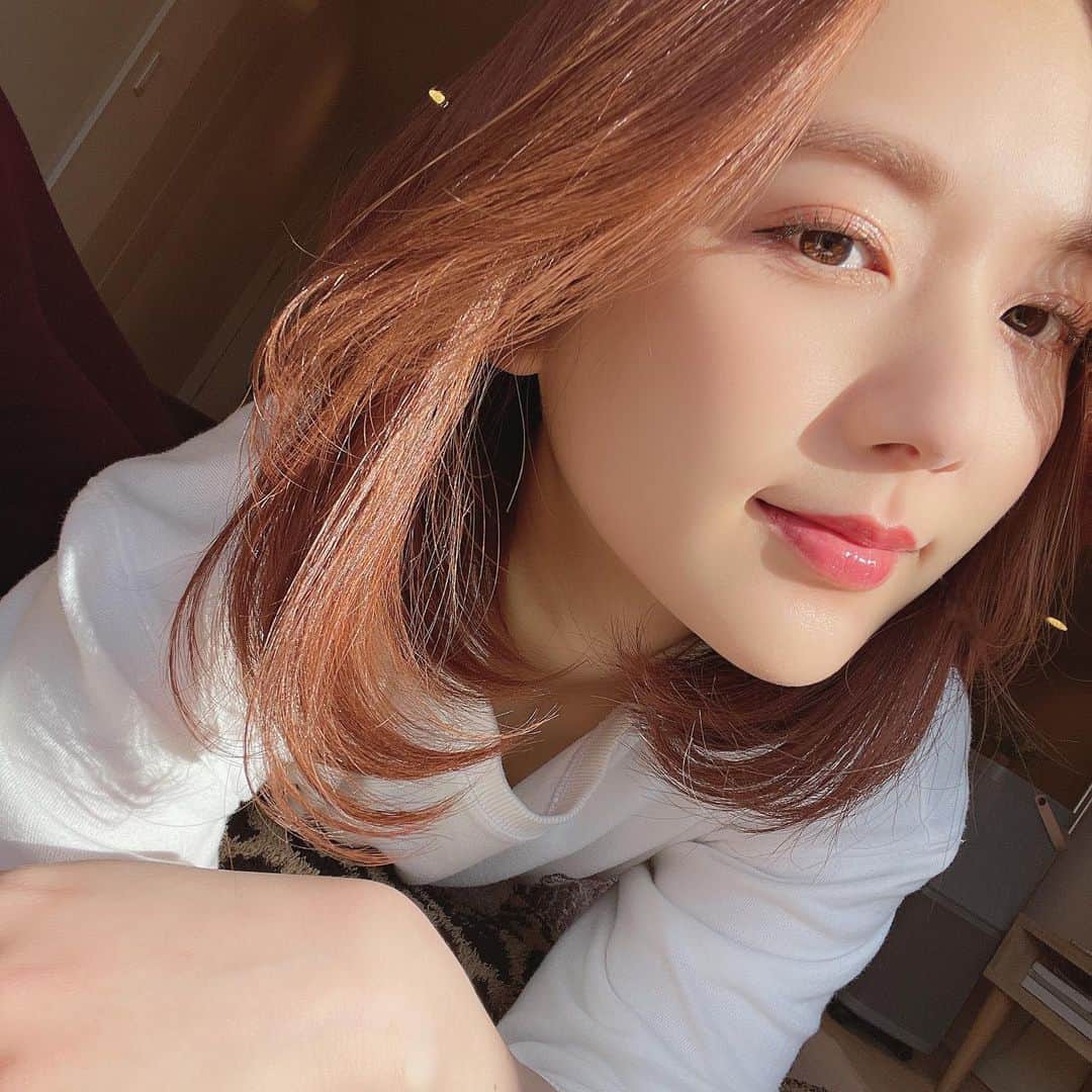 ひよんのインスタグラム：「🎅🎄❤️ ㅤㅤㅤㅤㅤㅤㅤㅤㅤㅤㅤㅤㅤ メリークリスマスイブ🤶🧑‍🎄🎁 みんなが幸せなクリスマスイブを 過ごせますように🙏❤️ ㅤㅤㅤㅤㅤㅤㅤㅤㅤㅤㅤㅤㅤ 最近はまってる @canmaketokyo の マスカラベースとマスカラ☺️✨ ㅤㅤㅤㅤㅤㅤㅤㅤㅤㅤㅤㅤㅤ #christmas #xmas #canmake #makeup #크리스마스 #메이크업 #희영 #キャンメイク #クリスマス #ひよん」