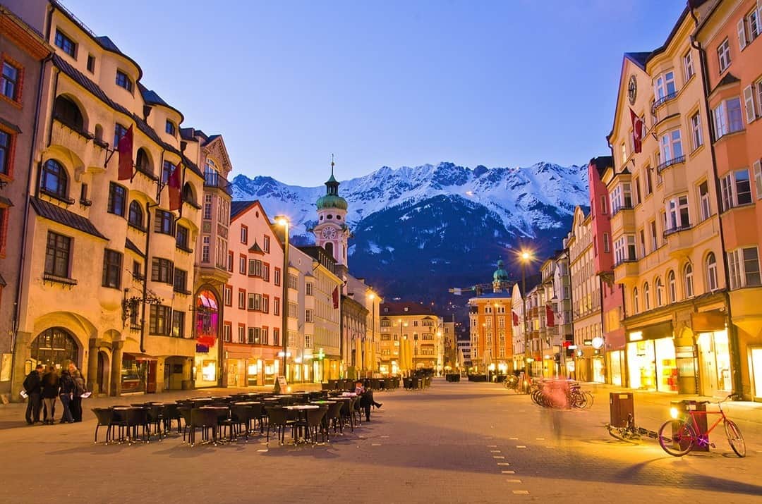 Lonely Planetのインスタグラム：「As cities with Alpine backdrops go, Innsbruck, capital of Tyrol, is tough to beat. ⠀⠀⠀⠀⠀⠀⠀⠀⠀ ⠀⠀⠀⠀⠀⠀⠀⠀⠀ Follow the link in our bio to see what makes this location so special.」