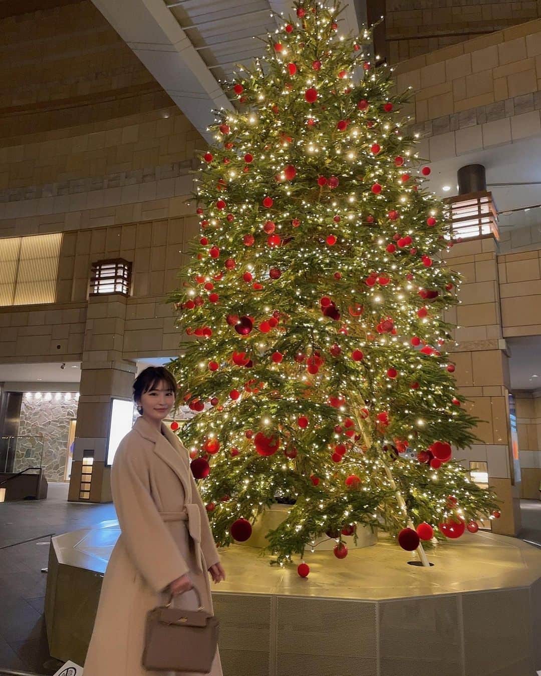 椎名美月さんのインスタグラム写真 - (椎名美月Instagram)「クリスマスだね🎄🎁🎅🌟  みんななにして過ごす？  #xmas」12月24日 11時47分 - mizkiss