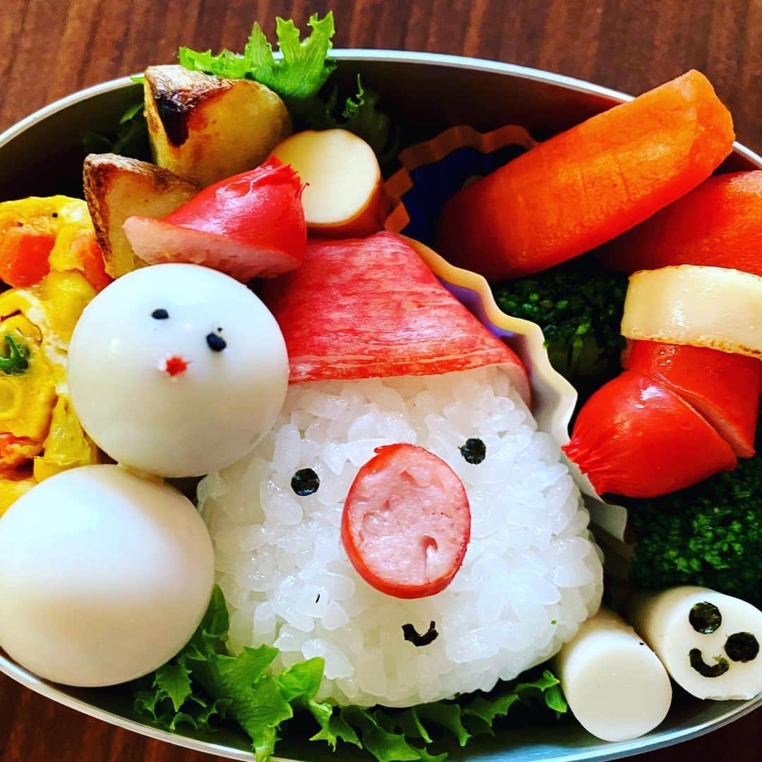 宮崎謙介さんのインスタグラム写真 - (宮崎謙介Instagram)「クリスマス🎄弁当。なかなか難しかった。完食してくれるかね。」12月24日 11時59分 - miyazakikensuke1031
