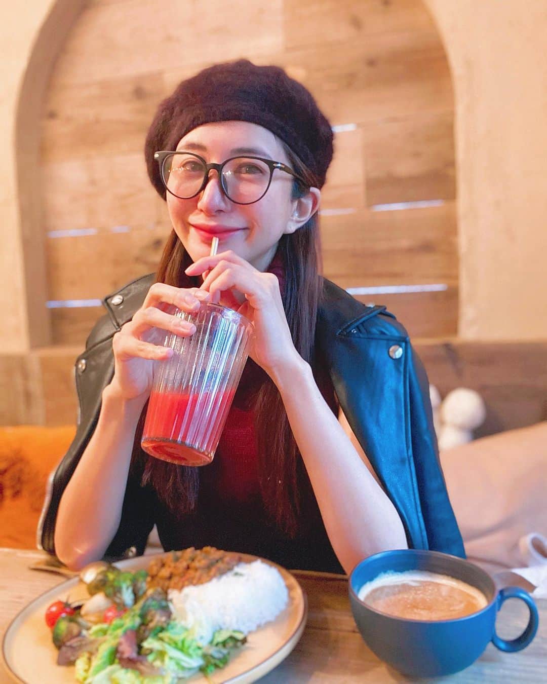 中村江莉香のグルメインスタ