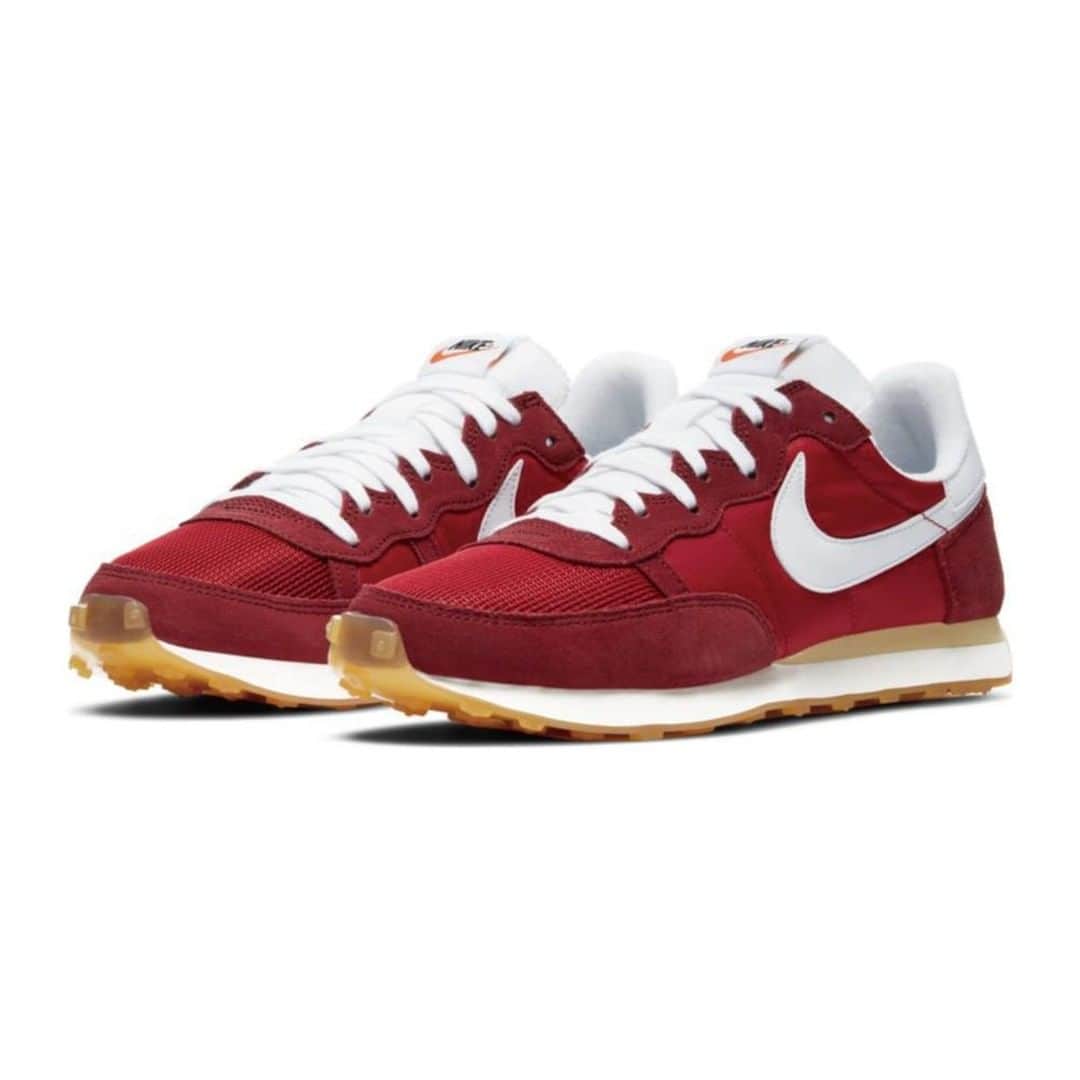 のインスタグラム：「【NEW🙌】NIKE CHALLENGER OG DD5122-687 ￥11,000+tax  主張しすぎない落ち着いたレッドのNIKE CHALLENGERが登場！  #kicks #sneakerhead #sneakers #sneakeraddict #tokyo #japan #kickstagram #👟#abcmart #abcマート #ABCGS #NIKE #ナイキ #challenger #チャレンジャー」