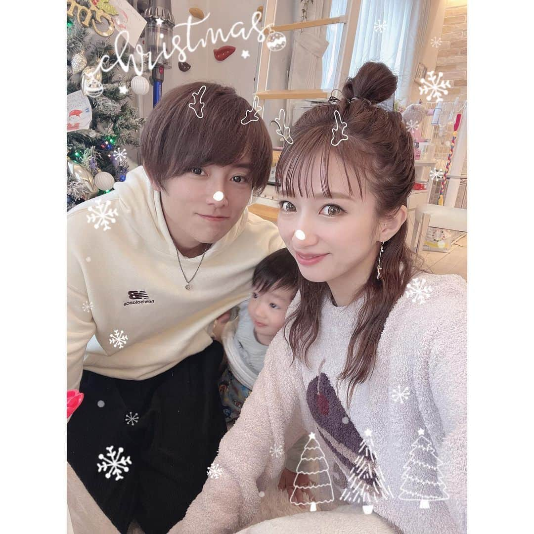 辻希美さんのインスタグラム写真 - (辻希美Instagram)「メリークリスマスイブ🎄🎅💕"」12月24日 12時26分 - tsujinozomi_official