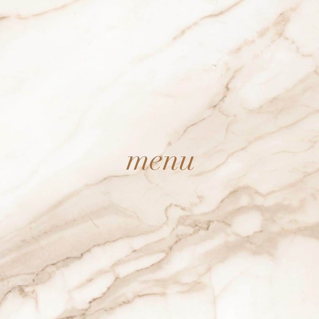 小城綾佳のインスタグラム：「🌿MENU🌿 . 新しいMENUができました❤︎ お悩みに合わせて選択できますので お気軽にご相談ください❤︎」