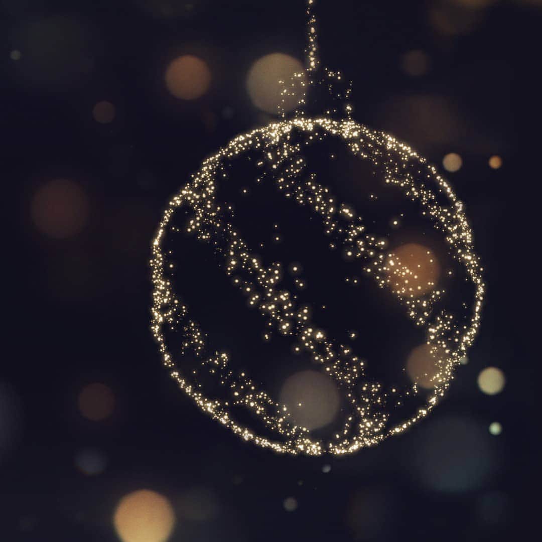 のインスタグラム：「Christmas is Faith. May all your wishes come true. Season's greetings from Eberhard and Co. #enjoyyourchristmas #christmastime #xmastime #eberhard #eberhard_co #eberhardwatches #eberhard_1887 #seasongreetings」