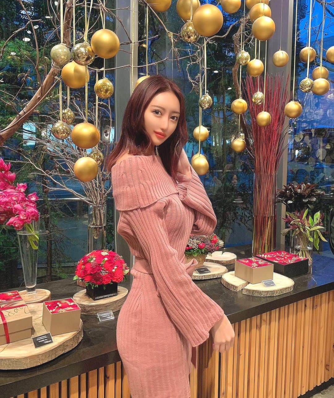 のインスタグラム：「🎄🎄🎄クリスマスヤデ何してんのーん？」
