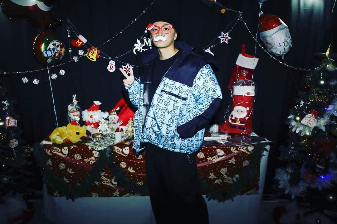 日髙竜太さんのインスタグラム写真 - (日髙竜太Instagram)「Merry Christmas🎅🎁🎄✨」12月24日 14時07分 - ryutahidaka.official