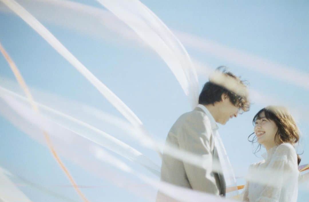 花盛友里のインスタグラム：「Shooting for @zexyrecruit   本当に気持ちの良い日だったー！！ 賭けに出て曇り空の日をリスケにして本当に正解だった、幸せな日！」