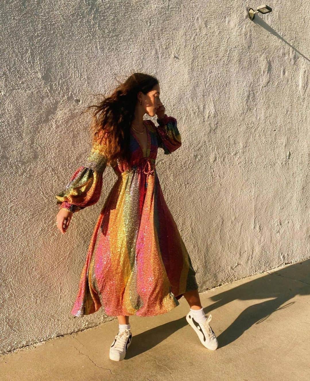 のインスタグラム：「all the festive feels!!! ✨🙌💫⁣ ⁣ 📷: @josie_francis in the yin-yang platform sneaks」