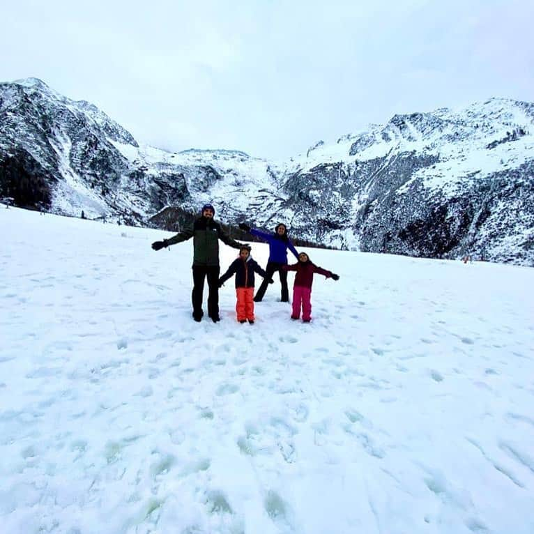 ファビオ・ペレイラ・ダ・シウヴァのインスタグラム：「❄️⛄️☃️🌨🗻 Love ❤️」