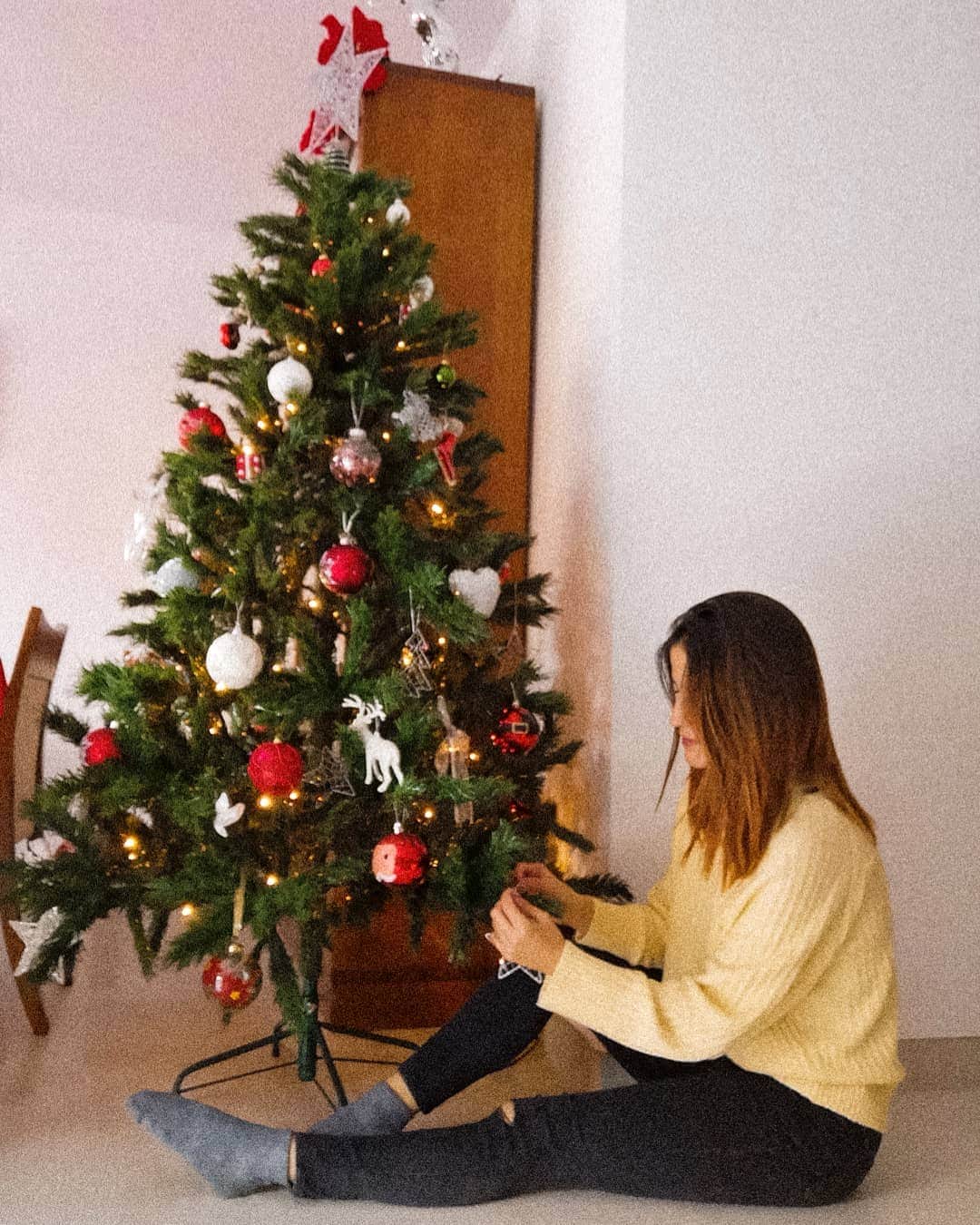 ソニア・ラフエンテさんのインスタグラム写真 - (ソニア・ラフエンテInstagram)「¡FELIZ NAVIDAD! 🎄 MERRY CHRISTMAS!  . Apreciando más que nunca las pequeñas cosas❤️ . . #christmas #navidad #2020 #happy #christmastree #familia #family」12月25日 0時06分 - sonia_lafuente