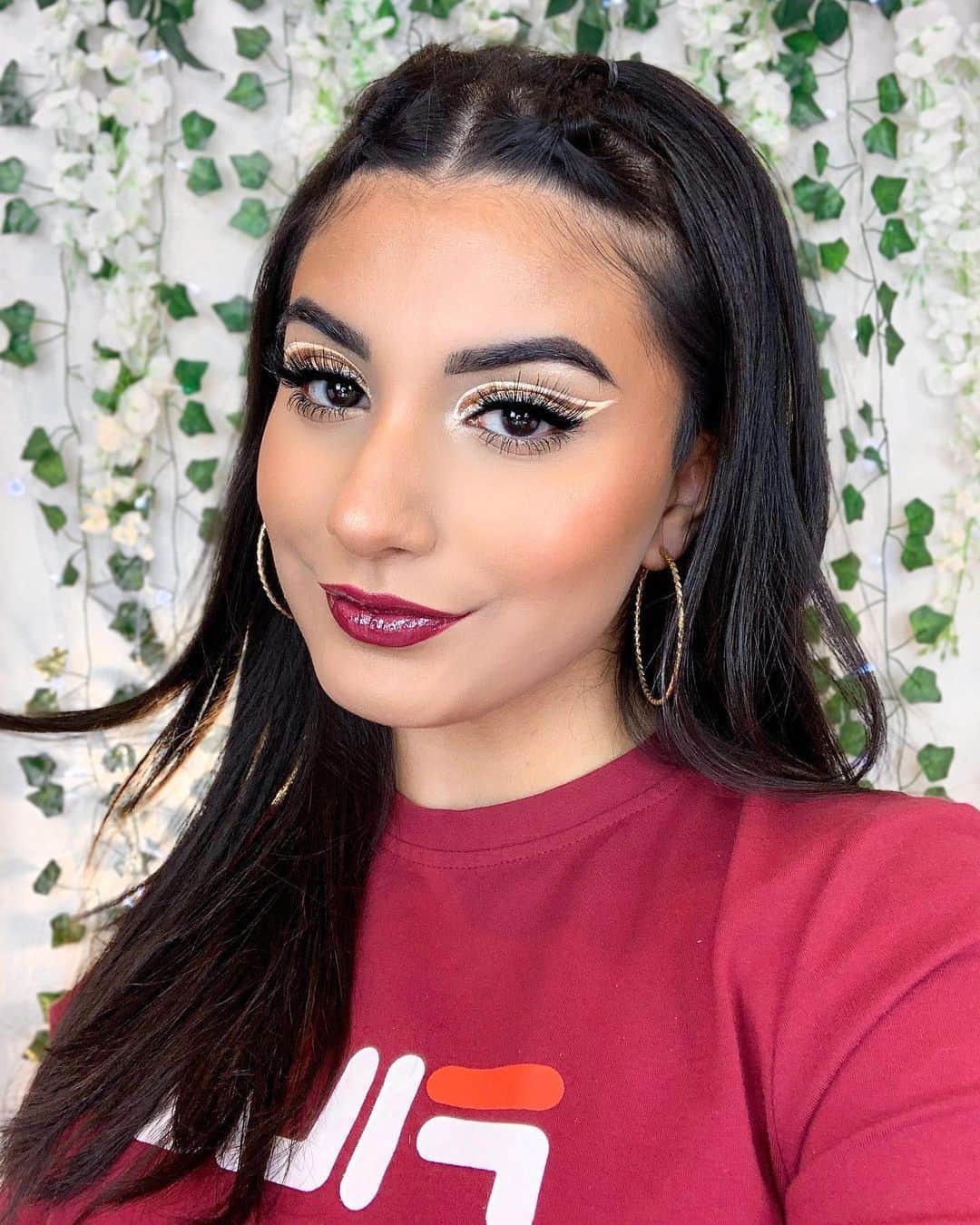 wet'n wild beautyさんのインスタグラム写真 - (wet'n wild beautyInstagram)「Let's take a moment to drool over admire @styledbysabrinak's flawless skin and perfect rosy cheeks! How'd she do it? Photo Focus Dewy Foundation and #HelloHalo MegaGlo Blushlighter, of course!  Get them @Walmart @Amazon @Target @UltaBeauty @Walgreens and ALWAYS at wetnwildbeauty.com   #wetnwild #wetnwildbeauty #wetnwildfoundation #dewyphotofocusfoundaition #megagloblushlighter」12月25日 0時07分 - wetnwildbeauty