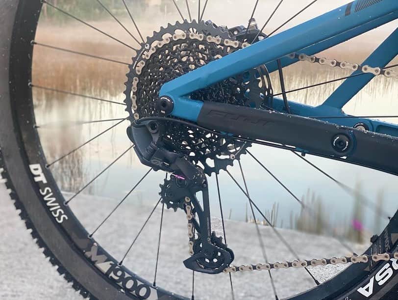 Fuji Bikesさんのインスタグラム写真 - (Fuji BikesInstagram)「2021 #Rakans are rolling in at @Bycyclestore! 😍」12月25日 0時13分 - fujibikes