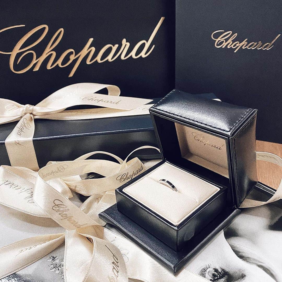 三浦大地さんのインスタグラム写真 - (三浦大地Instagram)「Thank you for the wonderful gift! @chopard   #chopard #christmas #christmasgifts #happywithchopard #whatmakesmehappy #chopardicecube」12月25日 0時54分 - daichi_1127