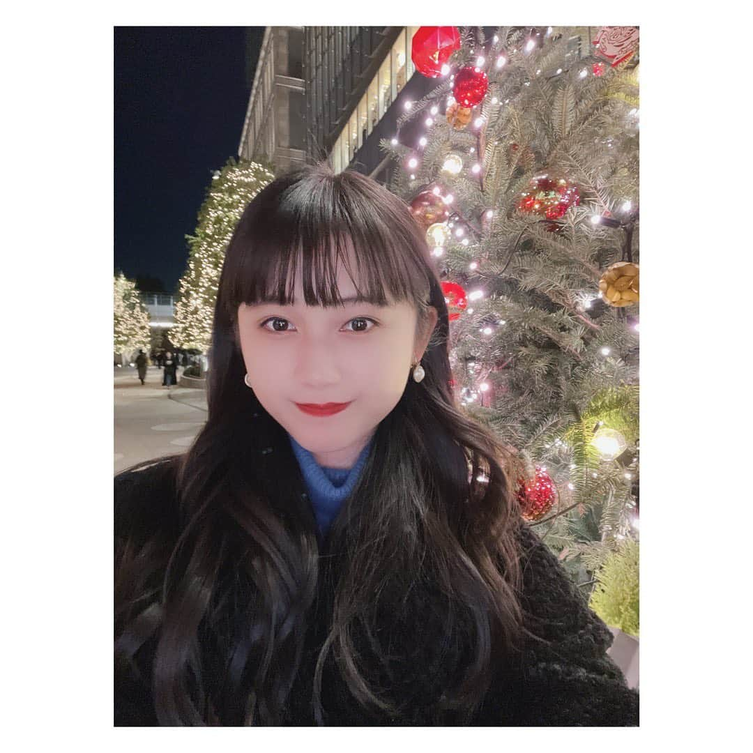 桜井美里さんのインスタグラム写真 - (桜井美里Instagram)「・﻿ ﻿ ﻿ ﻿ ﻿ イルミネーション見てきたよ ❤︎‬﻿ ﻿ ﻿ 街がキラキラ輝いていてすごく綺麗だったな☺️‬﻿ ﻿ ﻿ ﻿ ﻿ #xmaseve #クリスマスイブ ﻿ #イルミネーション #🎄」12月24日 17時52分 - mippi__0418