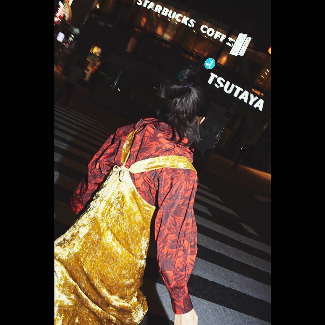 美山加恋のインスタグラム：「photo:@masataka_kougo hair:@akimi_kono make:@mihomua styling:@halna.aka #美山加恋」