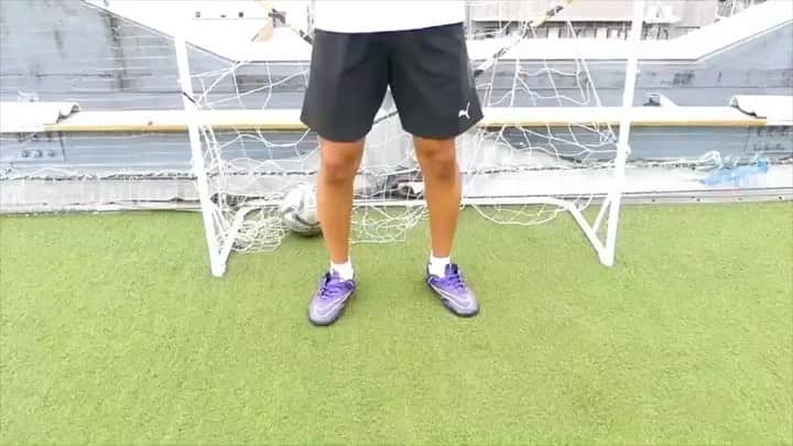 東京スポーツ・レクリエーション専門学校のインスタグラム：「【サッカーコーチ専攻 １年生紹介】  未来の日本代表を育成することを目指して  サッカーコーチを学んでいる１年生です⚽️  みなさん、応援宜しくお願いします❗️  #東京スポーツレクリエーション専門学校  #サッカーコーチ  #サッカー指導者 #c級指導者ライセンス  #岩槻高校  #海外挑戦 #クリスマスイブ」
