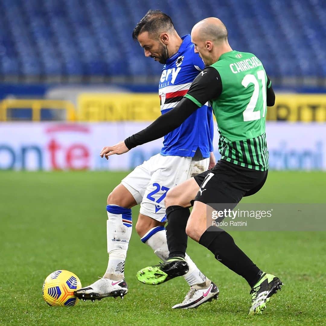 ヴラド・キリケシュのインスタグラム：「Per Natale ci siamo regalati una bella vittoria dopo una partita intensa e divertente. 🎁🎅Ora qualche giorno di sosta per stare con i propri cari 🖤💚 Tanti auguri di buone feste a tutti e #Forza Sasol」