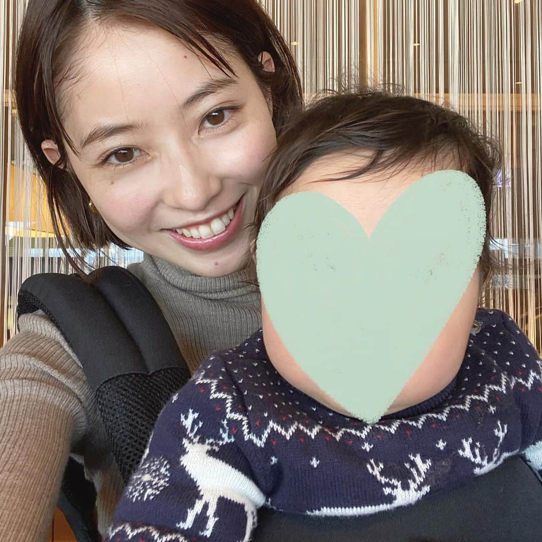松本ゆいさんのインスタグラム写真 - (松本ゆいInstagram)「全然カメラ見てなかった。笑 #baby#babyboy#新米ママ」12月24日 18時48分 - yui_m106