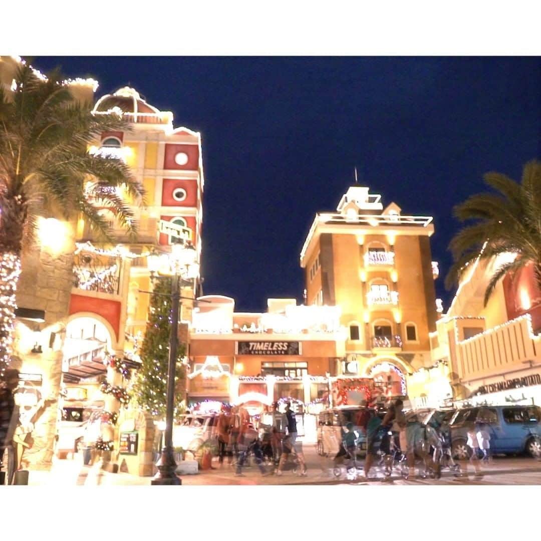 Be.okinawaのインスタグラム：「Mihama American Village is perfect if you wish to see a tropical Christmas atmosphere! Keep an eye out for the scale of the brilliant light displays that increases every year.  Regardless of generation, adults and children can enjoy a fantastic and beautiful evening walk. These holiday lights make the area one of the most popular spots for this season. You can also see the beautiful sunset. It's a good idea to spend the whole day relaxing while feeling romantic.  We hope you enjoy a wonderful glittering day, too.  📍: Mihama American Village  Hold on a little bit longer until the day we can welcome you! Experience the charm of Okinawa at home for now! #okinawaathome #staysafe  Tag your own photos from your past memories in Okinawa with #visitokinawa / #beokinawa to give us permission to repost!  #北谷町 #mihamaamericanvillage #美濱美國村 #미하마아메리칸빌리지 #美浜アメリカンビレッジ #Christmas ＃illumination #イルミネーション #japan #travelgram #instatravel #okinawa #doyoutravel #japan_of_insta #passportready #japantrip #traveldestination #okinawajapan #okinawatrip #沖縄 #沖繩 #오키나와 #旅行 #여행 #打卡 #여행스타그램」