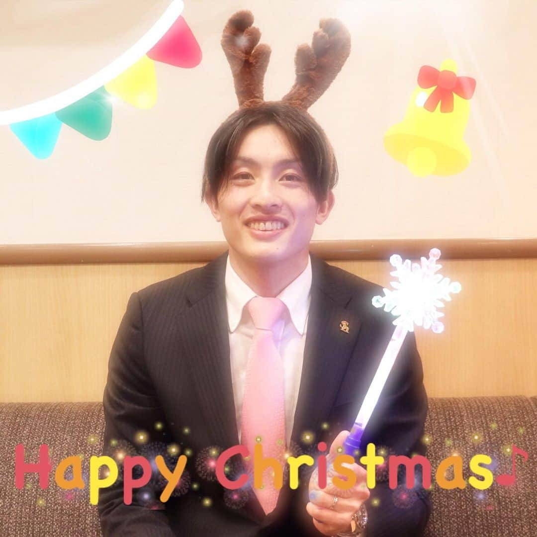 福岡ソフトバンクホークスさんのインスタグラム写真 - (福岡ソフトバンクホークスInstagram)「#happychristmaseve #2020年12月24日 #楽しいイヴを #周東佑京 #softbankhawks #ホークス #s15」12月24日 19時12分 - softbankhawks_official