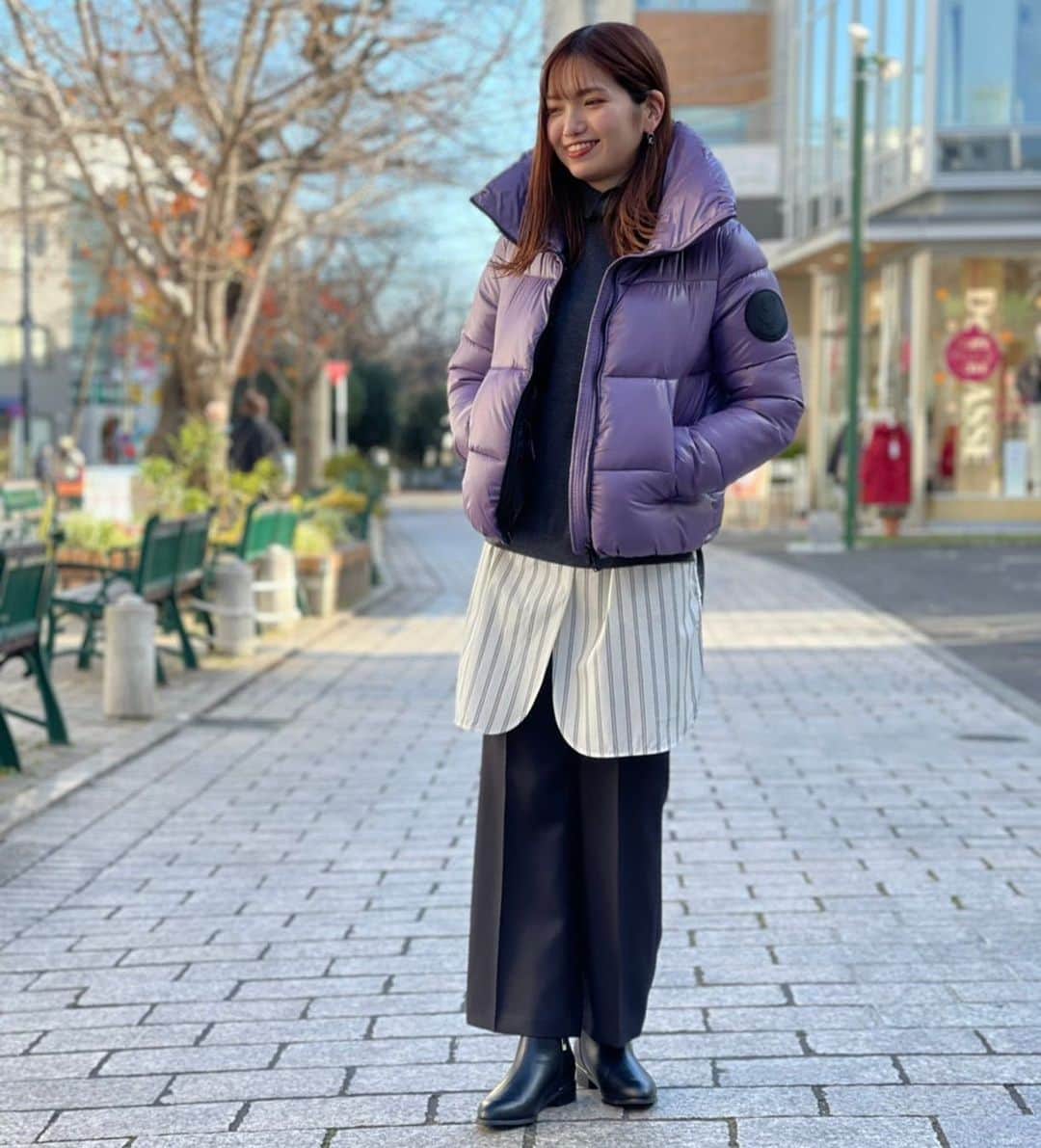 のインスタグラム：「【WOMEN's Styling】 . . outer 〈SAVE THE DUCK〉 3625-499-1705 ¥40,000+tax . knit 〈BRACTMENT〉 3613-119-2255 ¥14,000+tax . shirt 〈BRACTMENT〉 3611-299-1688 ¥14,000+tax . pants 3614-167-1975 ¥7,900+tax . shoes 3631-199-1518 ¥9,900+tax . . ▫️営業時間 11:00-19:00 . . ☎︎03-5731-8531 お電話にて通販も承っております。 .  #unitedarrows  #ユナイテッドアローズ #greenlabelrelaxing  #グリーンレーベルリラクシング #jiyugaoka #自由が丘 #BRACTMENT #SAVETHEDUCK #instafashion #styling #ootd  #glr_jiyugaoka_snap #glrsnap #glrsnap_women」