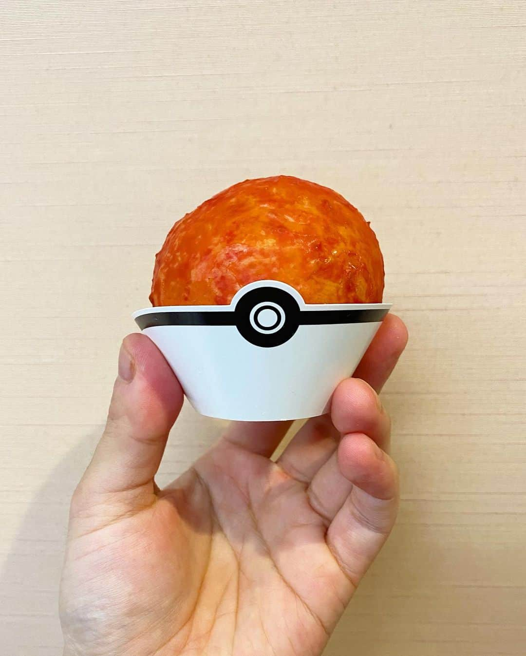 GO AKIMOTOさんのインスタグラム写真 - (GO AKIMOTOInstagram)「"ミスド ポケモン" 今年は好きなポケモンの1匹なラッキーが登場🤤🥚🍩」12月24日 19時36分 - go_akimoto