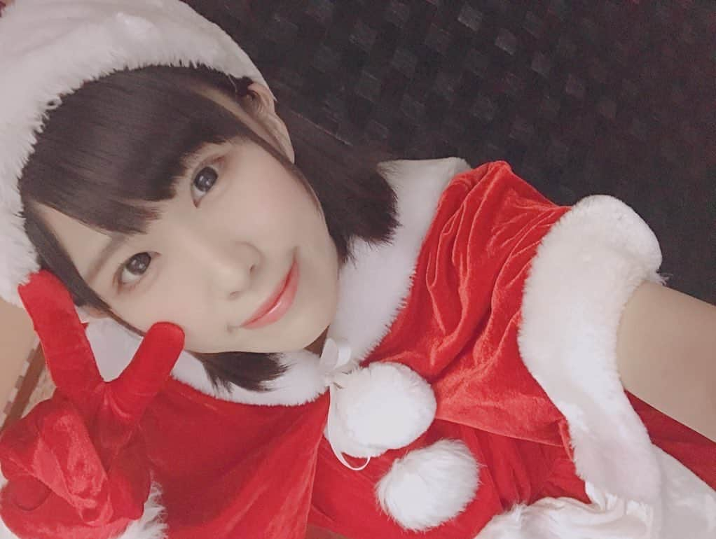 陽向こはるさんのインスタグラム写真 - (陽向こはるInstagram)「Merry X'mas🎄🎂🎁  #クリスマス #メリークリスマス #メリクリ #サンタさん #コスプレ #アイドル #フォローミー」12月24日 20時03分 - coharuhinata