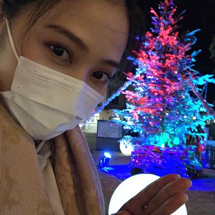 前田友香のインスタグラム：「Merry Xmas🎄  #クリスマス #merrychristmas  #xmas」