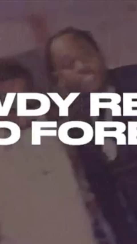 ファンクマスター・フレックスのインスタグラム：「Woah? Crazy! @rowdyrebel x @fivioforeign_8fs !!!!! Nuts!!!! @fettylucianogs9 I see u! @bean_ishhh cooking up! Via: @onetake」