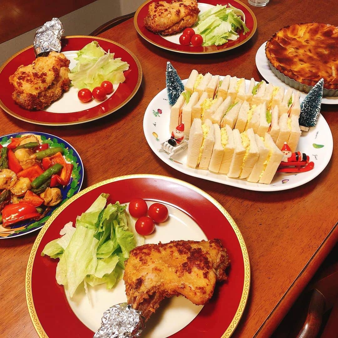 土井杏南さんのインスタグラム写真 - (土井杏南Instagram)「Merry Christmas🎄 作るの半日、食べるの1時間。（笑） #クリスマスディナー」12月24日 20時54分 - doian824