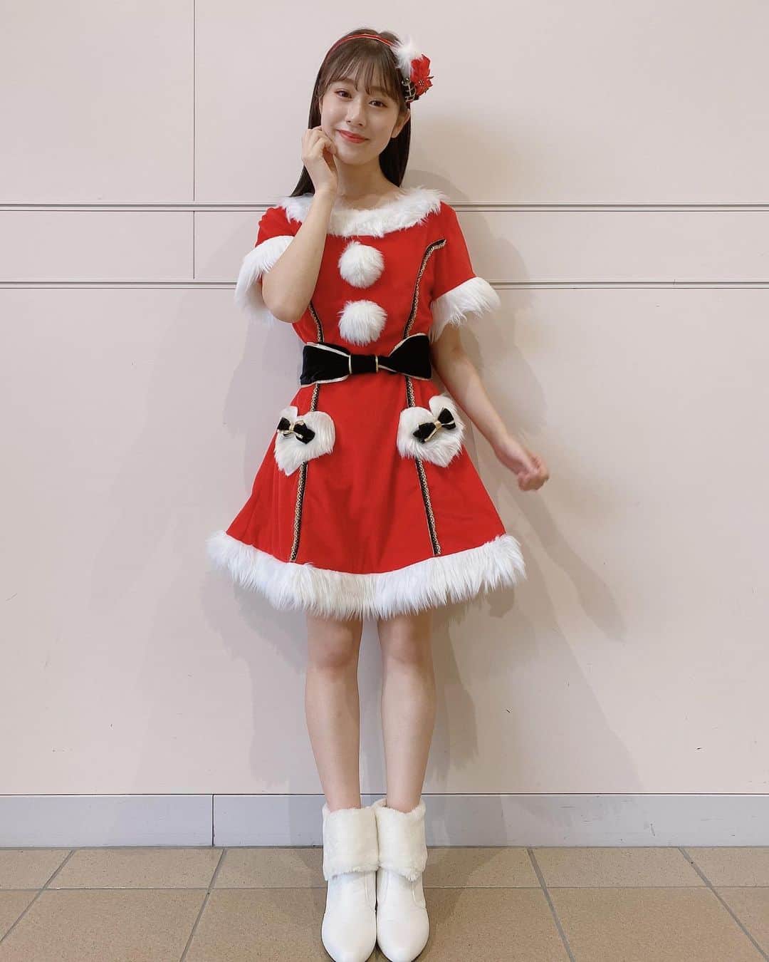 加藤美南さんのインスタグラム写真 - (加藤美南Instagram)「HappyMerryXmas❤️ クリスマス衣装好き🎅🎄 小さい頃からクリスマスは1年で1番好きな行事です😊✨」12月24日 20時55分 - minamikato_0115