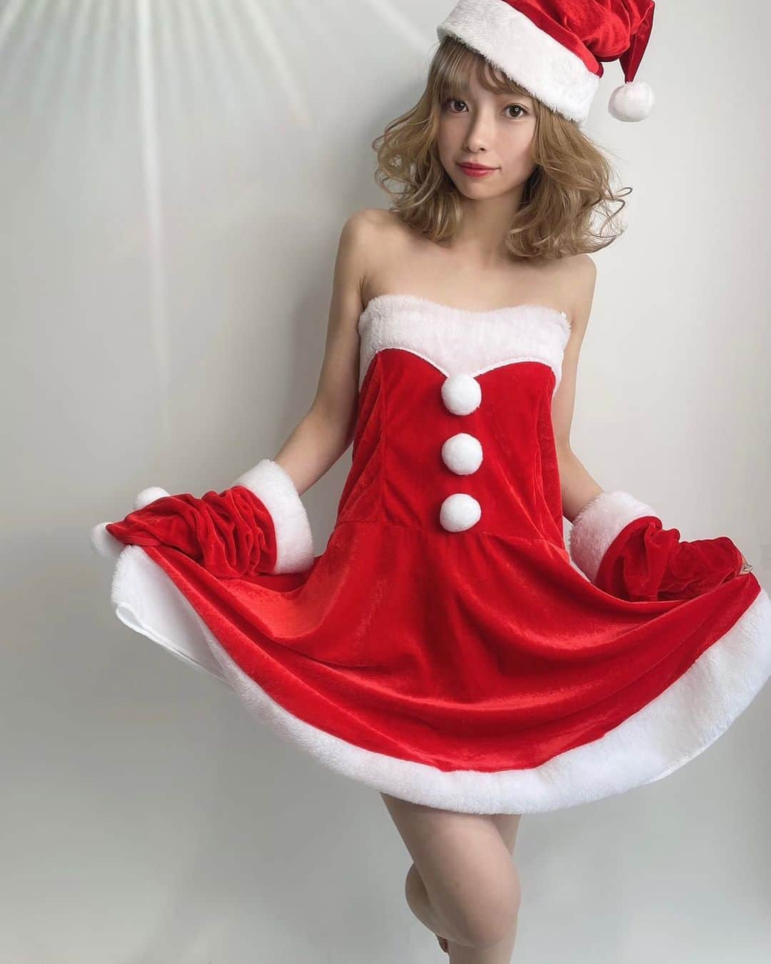 塩川裕美さんのインスタグラム写真 - (塩川裕美Instagram)「. Merry christmas🎄 .」12月24日 21時04分 - hiromin_0212