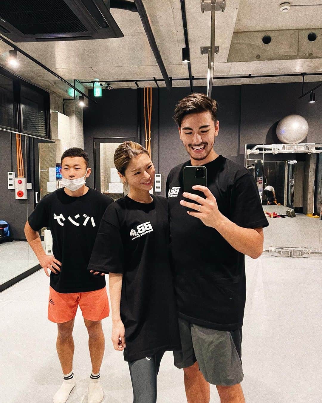 島袋聖南のグルメインスタ