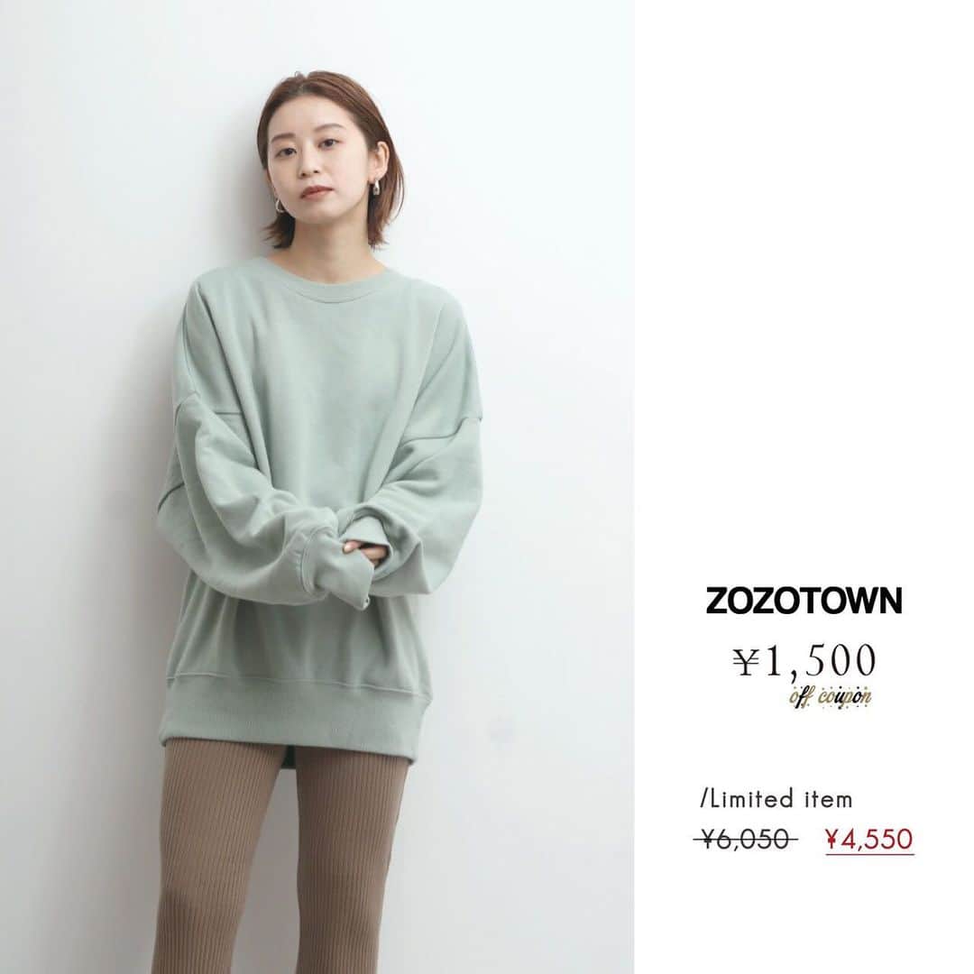 Ungridさんのインスタグラム写真 - (UngridInstagram)「【ZOZOTOWN ¥1,500OFF】 Xmas eve クーポン🎄🎄 ゾゾタウン限定アイテム‼️ . . #キルティングライナーコート ¥8,800(tax in)→7,300(tax in) . #ビッグルーズスウェット ¥6,050(tax in)→¥4,550(tax in) . #タートルスウェット ¥6,050(tax in)→¥4,550(tax in) . #リブニットフレアパンツ ¥6,050(tax in)→¥4,550(tax in! . @ungrid_official  #TOPページURLよりご覧下さい . #ungrid #ungrid_official #zozotown」12月24日 21時08分 - ungrid_official