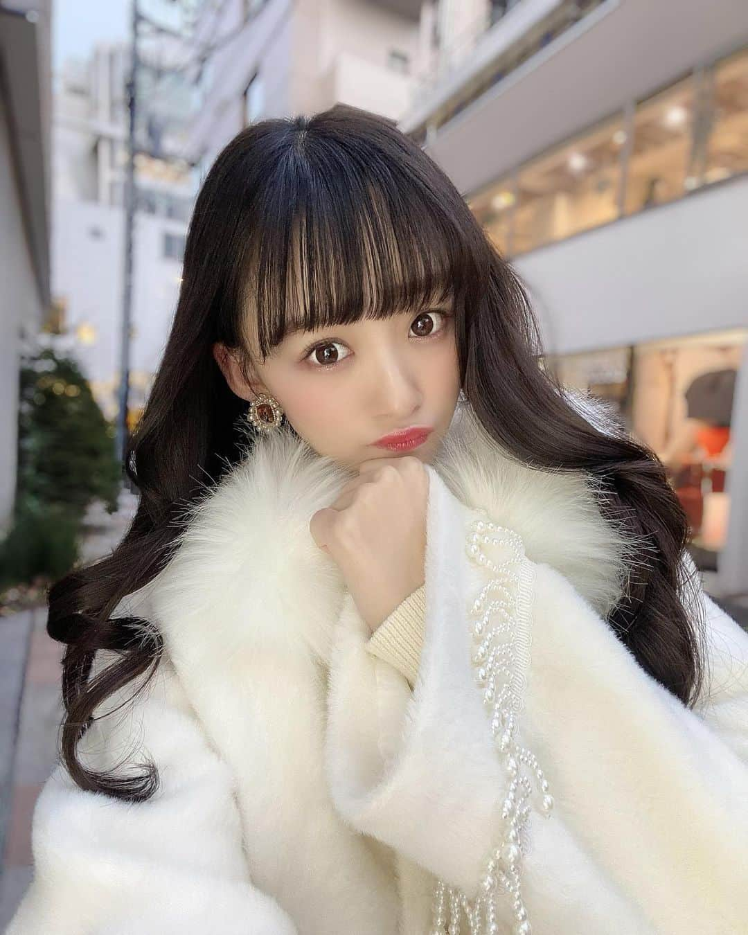 音嶋莉沙さんのインスタグラム写真 - (音嶋莉沙Instagram)「メリークリスマスイブ〜🎄﻿ 可愛いセットアップコーデしてみたよ🤍﻿ ﻿ あなたとイルミネーション見に行きたいな…♡﻿ ﻿ ﻿ ﻿ #クリスマスイブ」12月24日 21時08分 - otoshima_risa