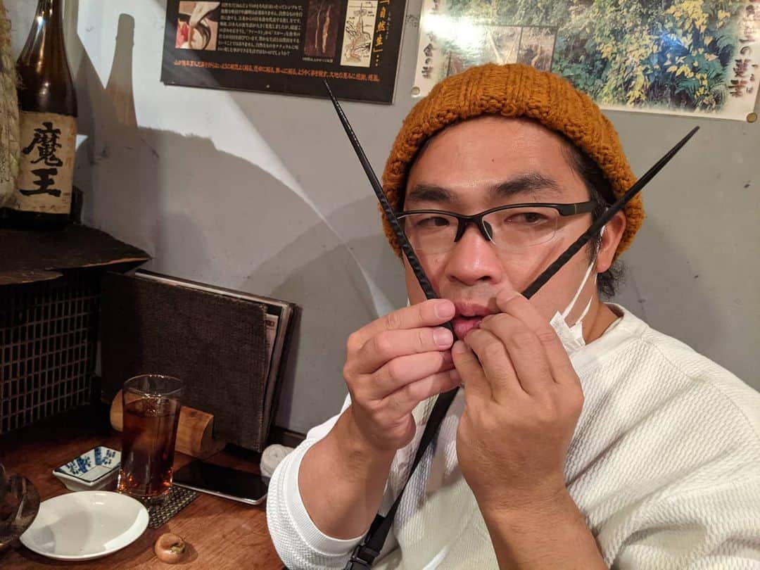 アイク・B・ヌワラのインスタグラム：「Merry Christmas, Mr. Nakaoka (ビートたけし風)  #中岡バカヤロー」