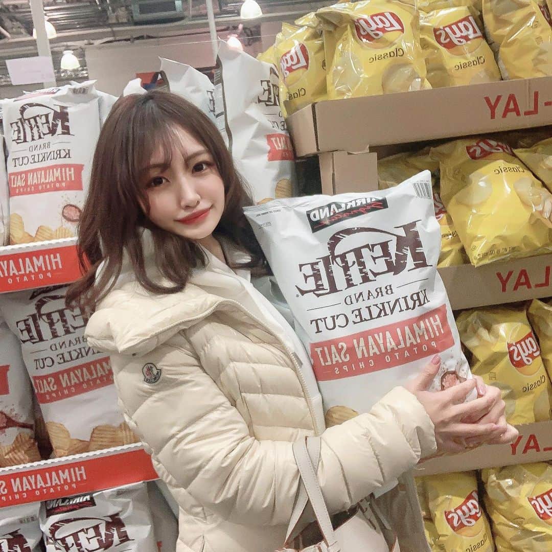 餃子のりさちゃんのインスタグラム：「メリークリスマス🎅🎄  #コストコ」