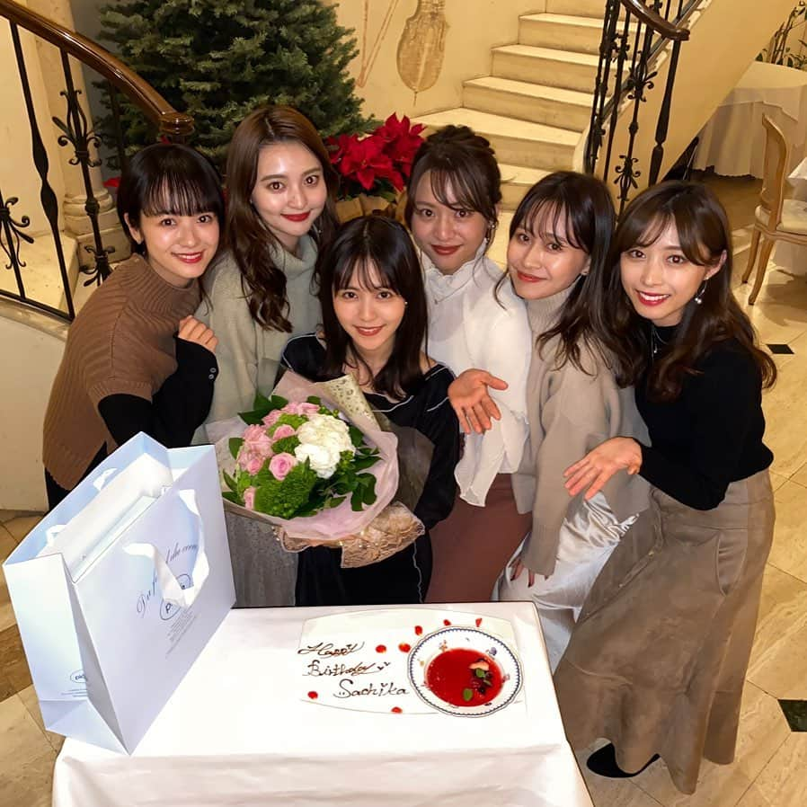 牛田英里のインスタグラム：「ちょっと前にさっちゃんの誕生日お祝いした〜🥰 みんなに会えるのを楽しみに過ごしてる✨」