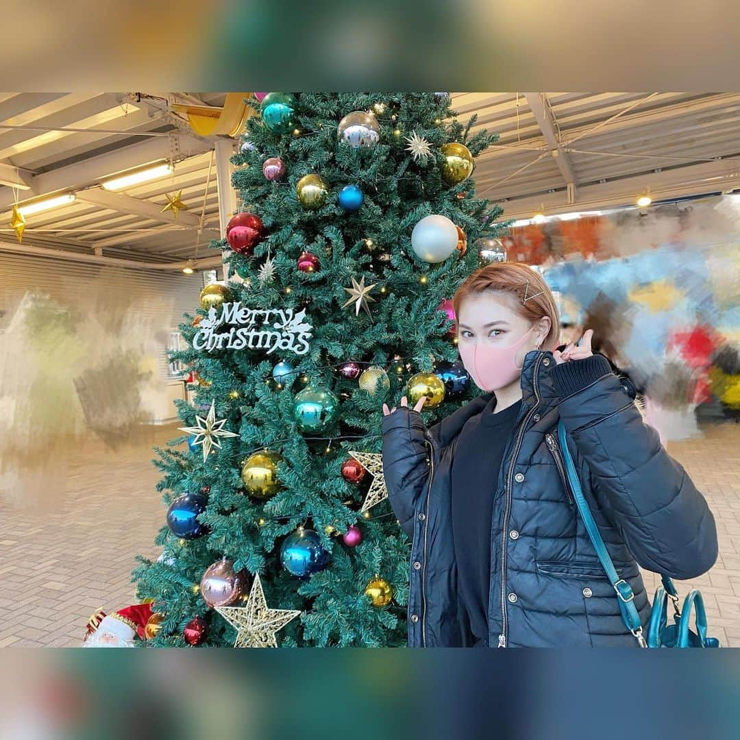 中村里彩のインスタグラム：「Mery X’mas🎄✨」