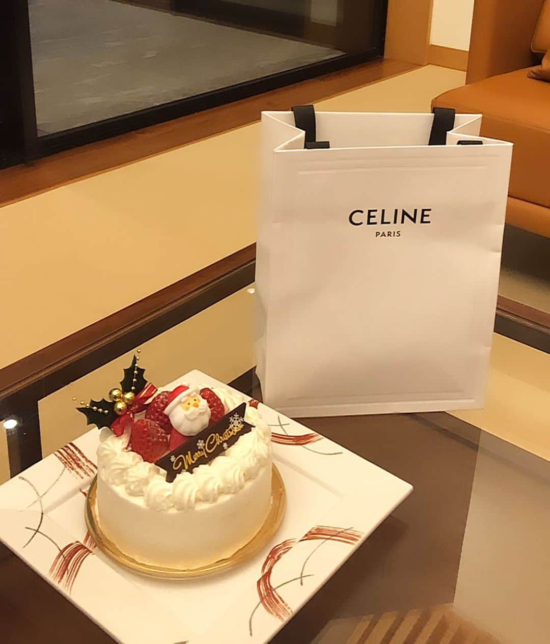 のインスタグラム：「ㅤㅤㅤㅤㅤㅤㅤㅤㅤㅤㅤㅤㅤ Merry Christmas🎄」