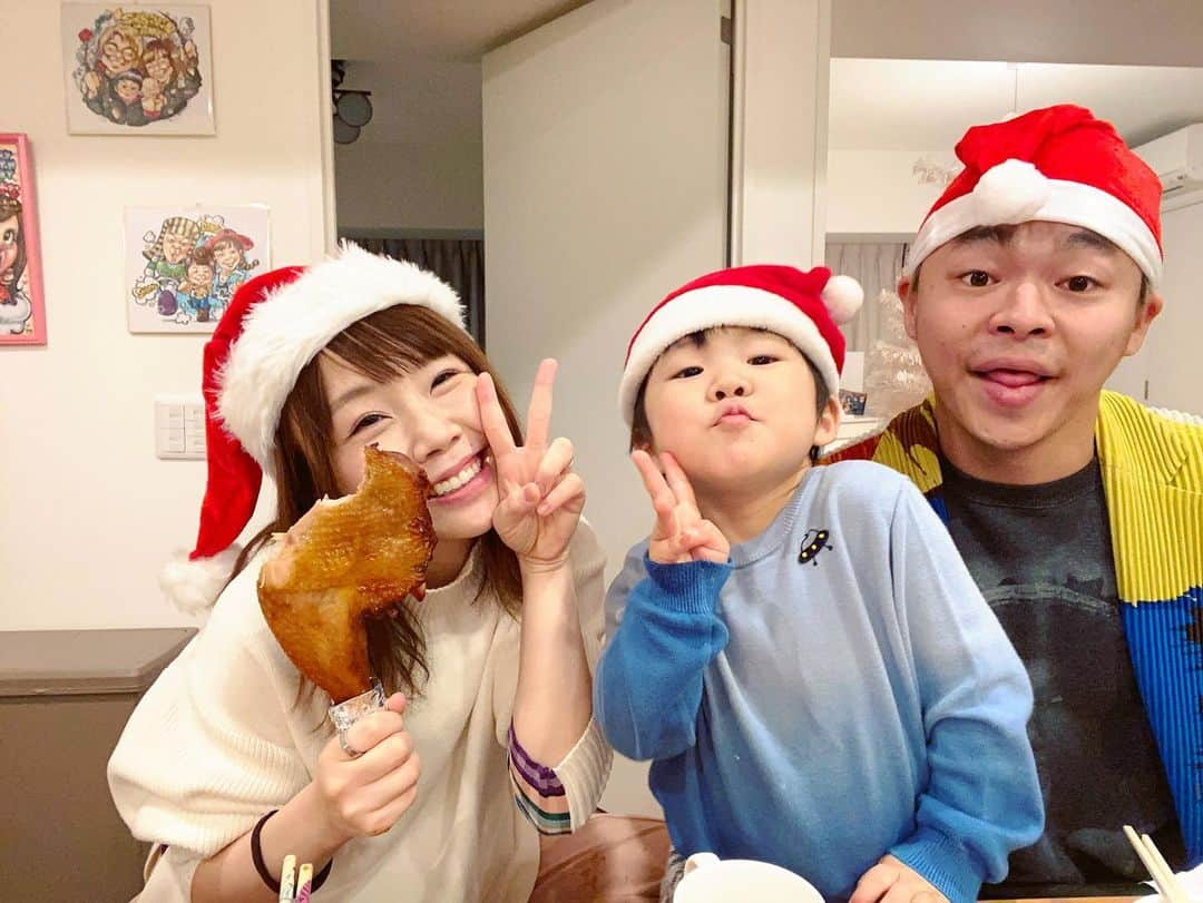 あやなんさんのインスタグラム写真 - (あやなんInstagram)「家族揃って仲良くクリスマスイブだっよ〜💕💕」12月24日 21時52分 - ayachan_0619