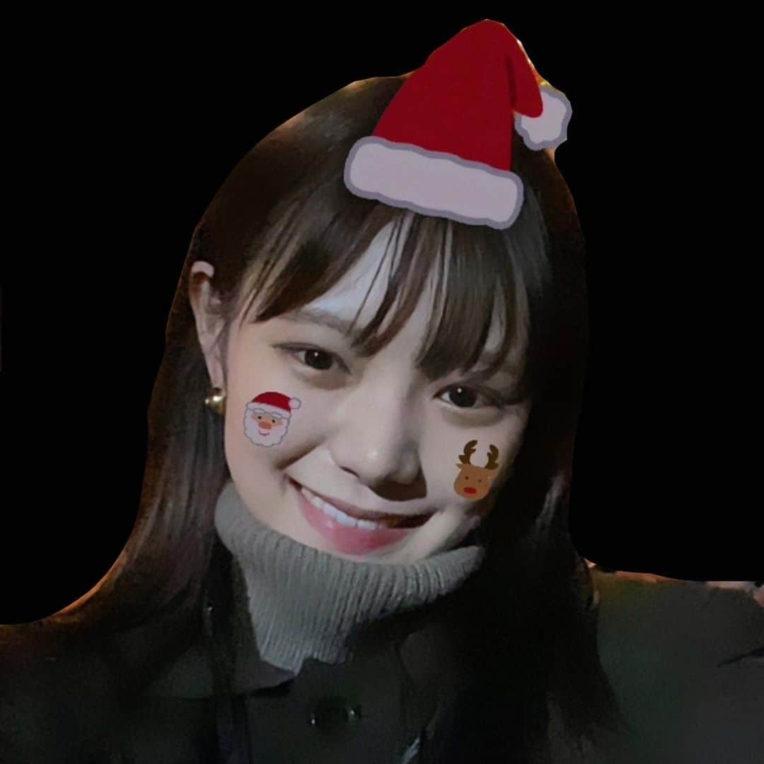 のインスタグラム：「クリスマスっぽい写真はいつか友達のスマホで勝手に撮ったこれだけでした🥊 メリークリスマスっ🧑🏻‍🎄」