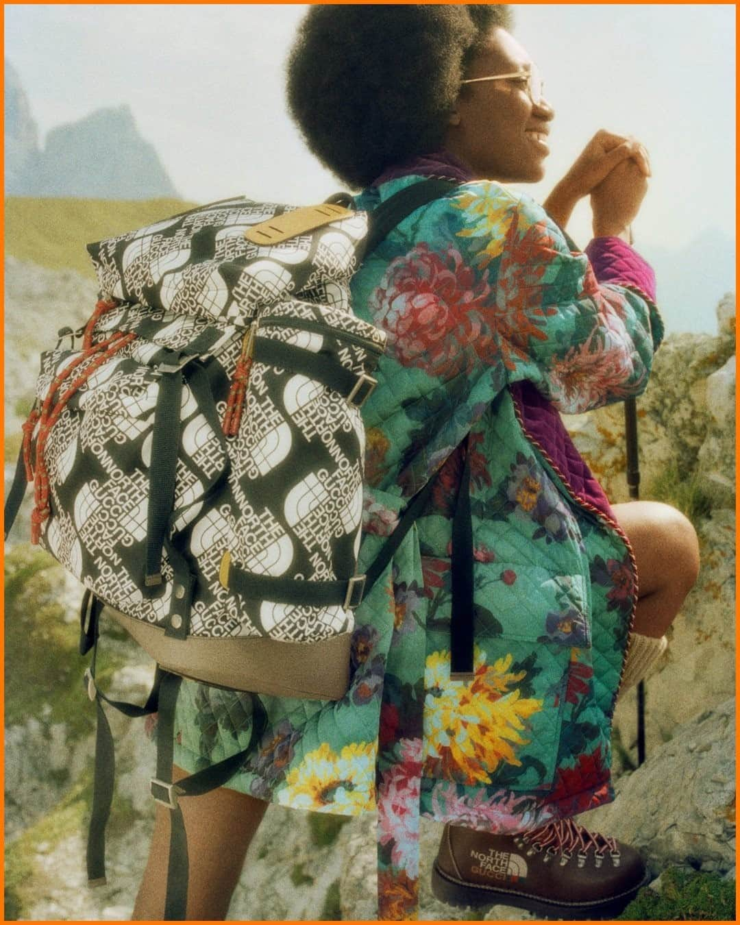 グッチさんのインスタグラム写真 - (グッチInstagram)「Hiking in the great outdoors with a backpack from #TheNorthFacexGucci collection, constructed from fabric that includes ECONYL®, a nylon sourced from regenerated materials—made with fishing nets, carpets and other scraps—in an image from the campaign shot by @danielpshea. @thenorthface @alessandro_michele #AlessandroMichele The collection will launch in #GucciPins in China from December 29, touching down around the world in the first weeks of January. Beginning December 23, enter a special draw online for early access in some countries to the collection on Gucci.com. Discover more through link in bio.」12月24日 22時01分 - gucci