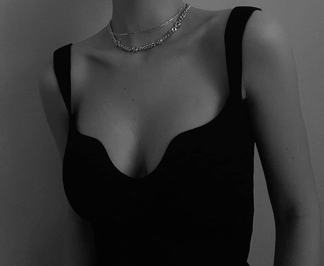 Mathilde Goehlerのインスタグラム：「🖤」