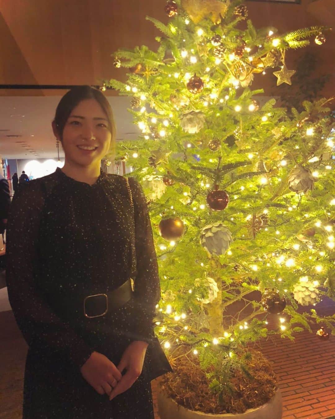 辻梨恵さんのインスタグラム写真 - (辻梨恵Instagram)「Merry Christmas🎄🎁🎂🥂✨」12月24日 22時47分 - s2.golf
